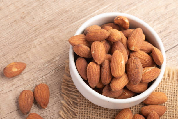 تصویر 3 از فروش بادام درختی + قیمت خرید به صرفه